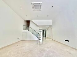 Simon Road (D19), Terrace #534531321
